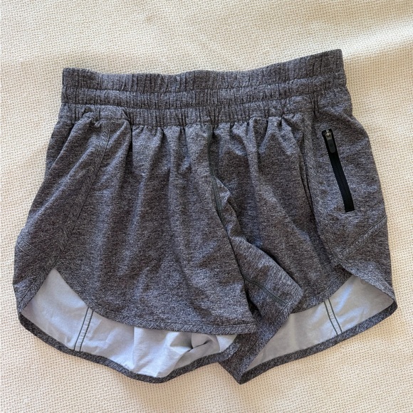 lululemon NWOT athletica Heather Lux Multi Black Tracker Shorts - Picture 4 of 5